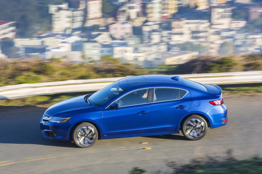  Acura ILX A-Spec (DE) 2015 года  (фото 17 из 42)